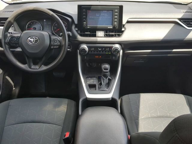 Used 2022 Toyota RAV4 XLE AWD/4WD image 14
