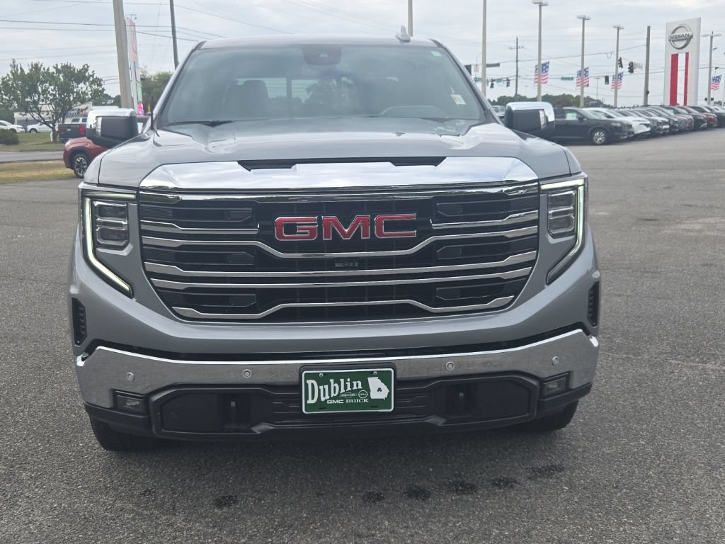 Certified 2026 GMC Sierra 1500 SLT w/ SLT Premium Plus Package AWD/4WD image 8