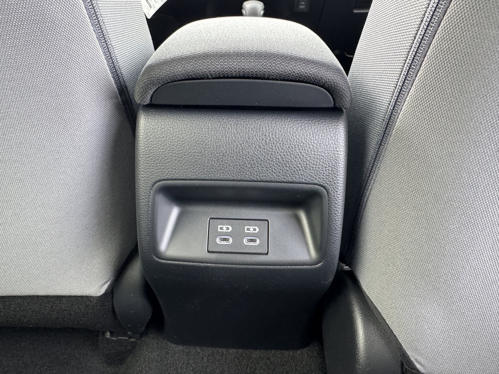 New 2026 Toyota Corolla SE FWD image 7