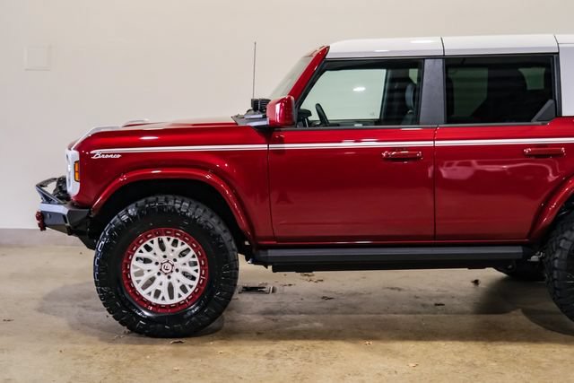 Used 2025 Ford Bronco Heritage Edition AWD/4WD image 48