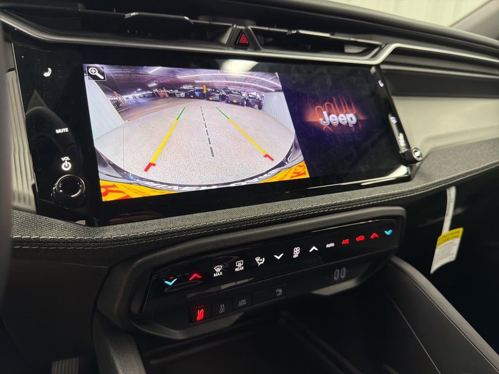New 2026 Jeep Cherokee Laredo AWD/4WD image 19