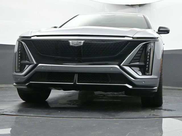 New 2026 Cadillac Lyriq V image 36