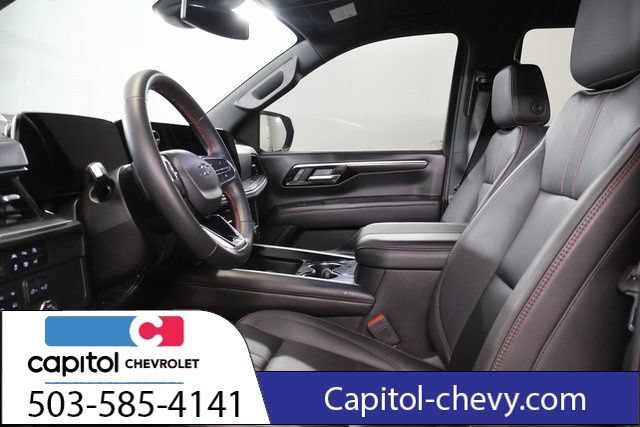 Used 2025 Chevrolet Tahoe RST AWD/4WD image 13