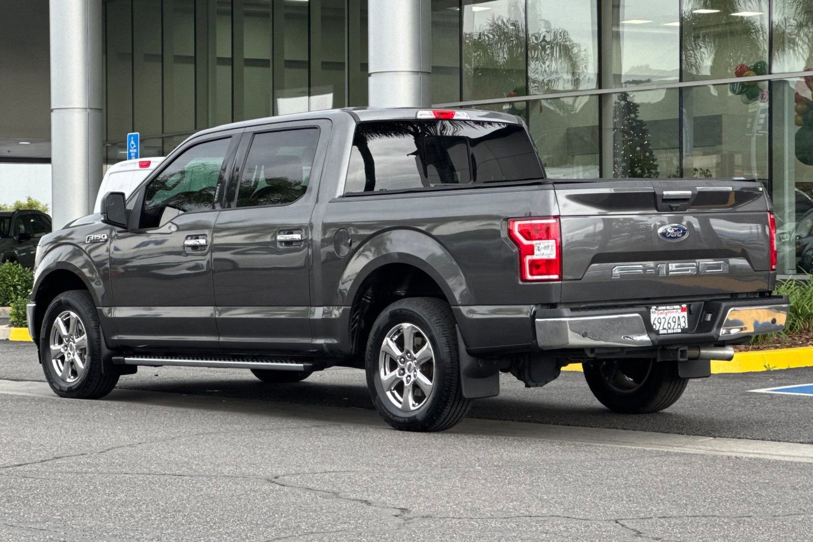 Used 2019 Ford F150 XLT w/ Equipment Group 302A Luxury image 7