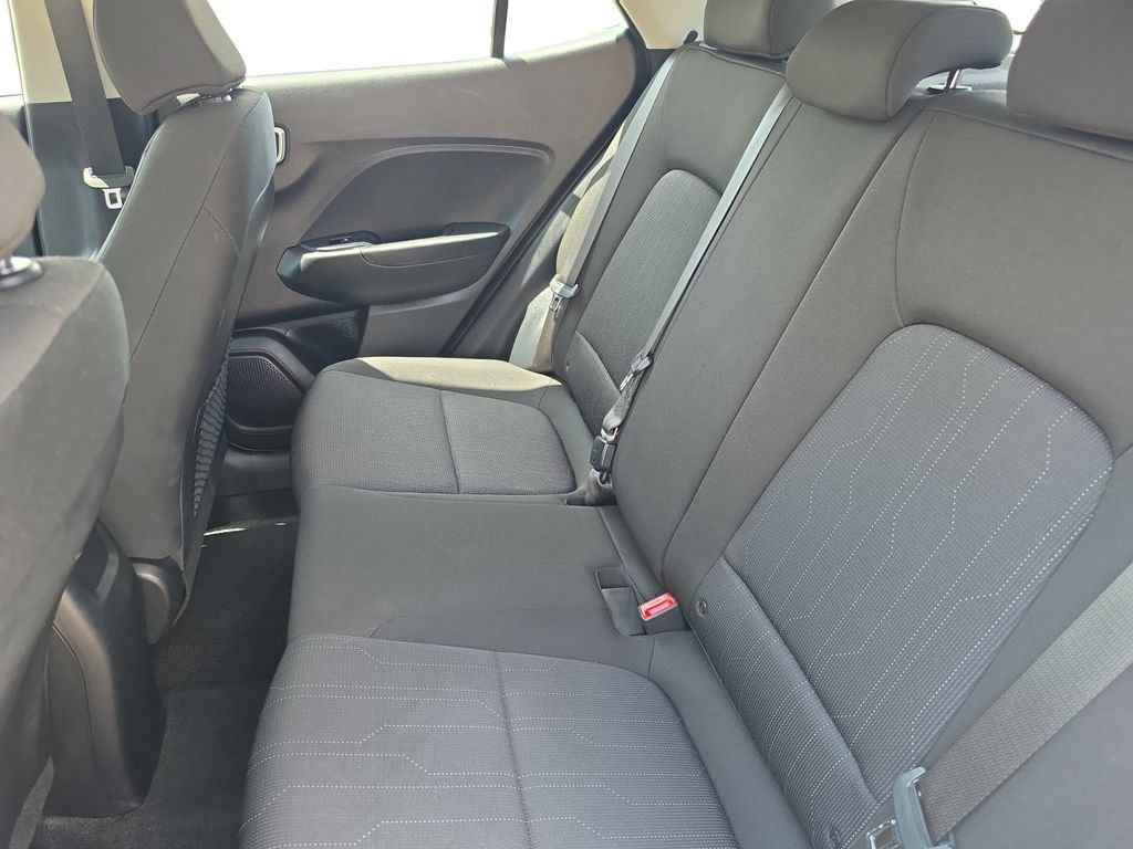 Certified 2025 Hyundai Venue SE FWD image 16