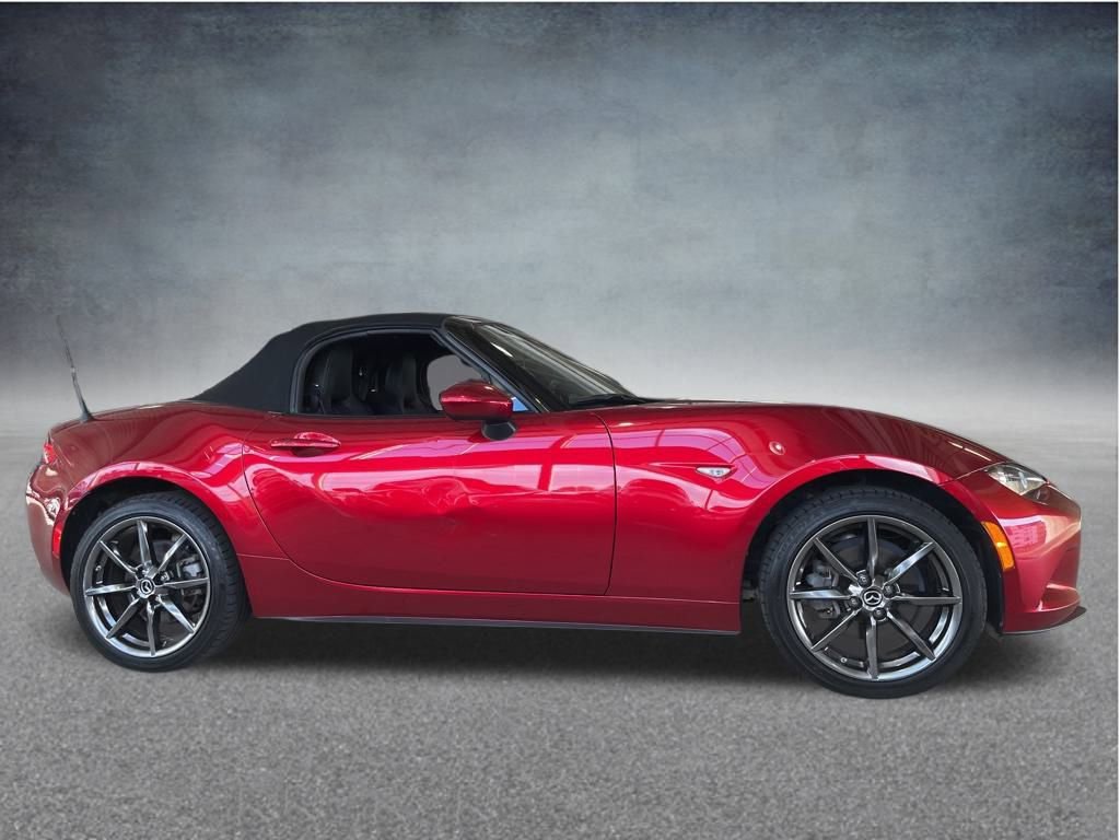 Used 2020 MAZDA MX-5 Miata Grand Touring image 19