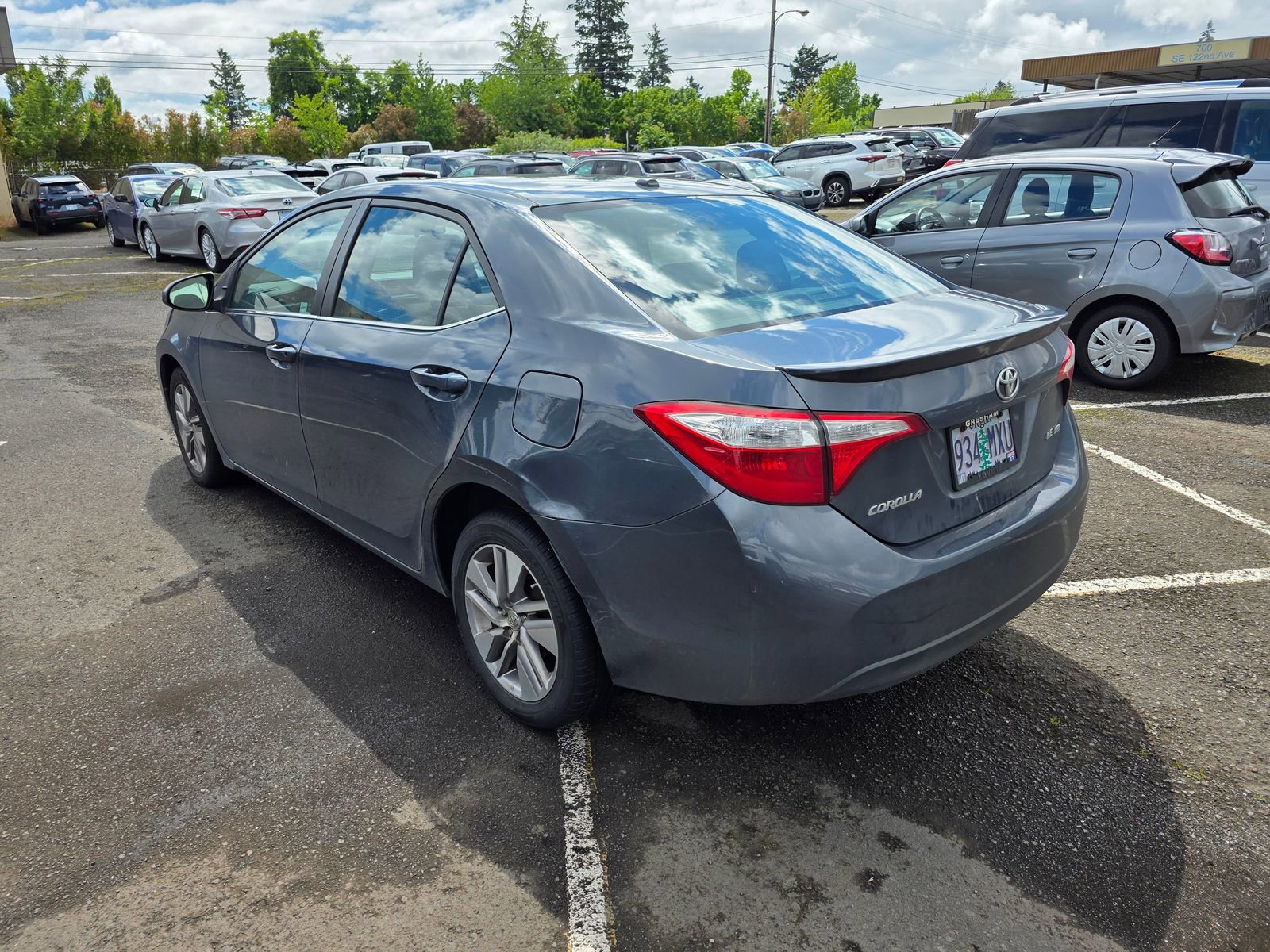 Used 2016 Toyota Corolla LE Premium FWD image 7