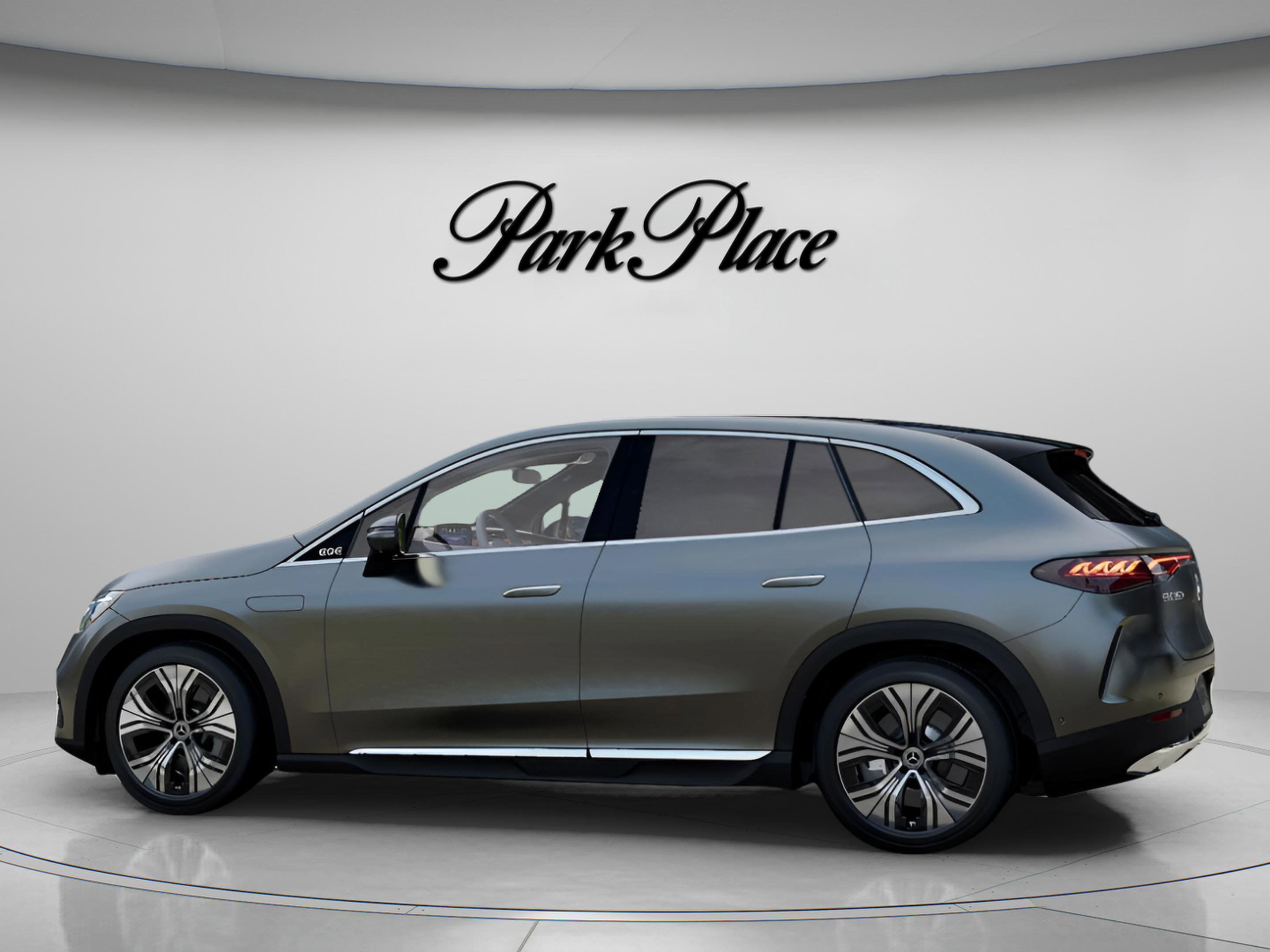 Used 2023 Mercedes-Benz EQE 350+ SUV image 9