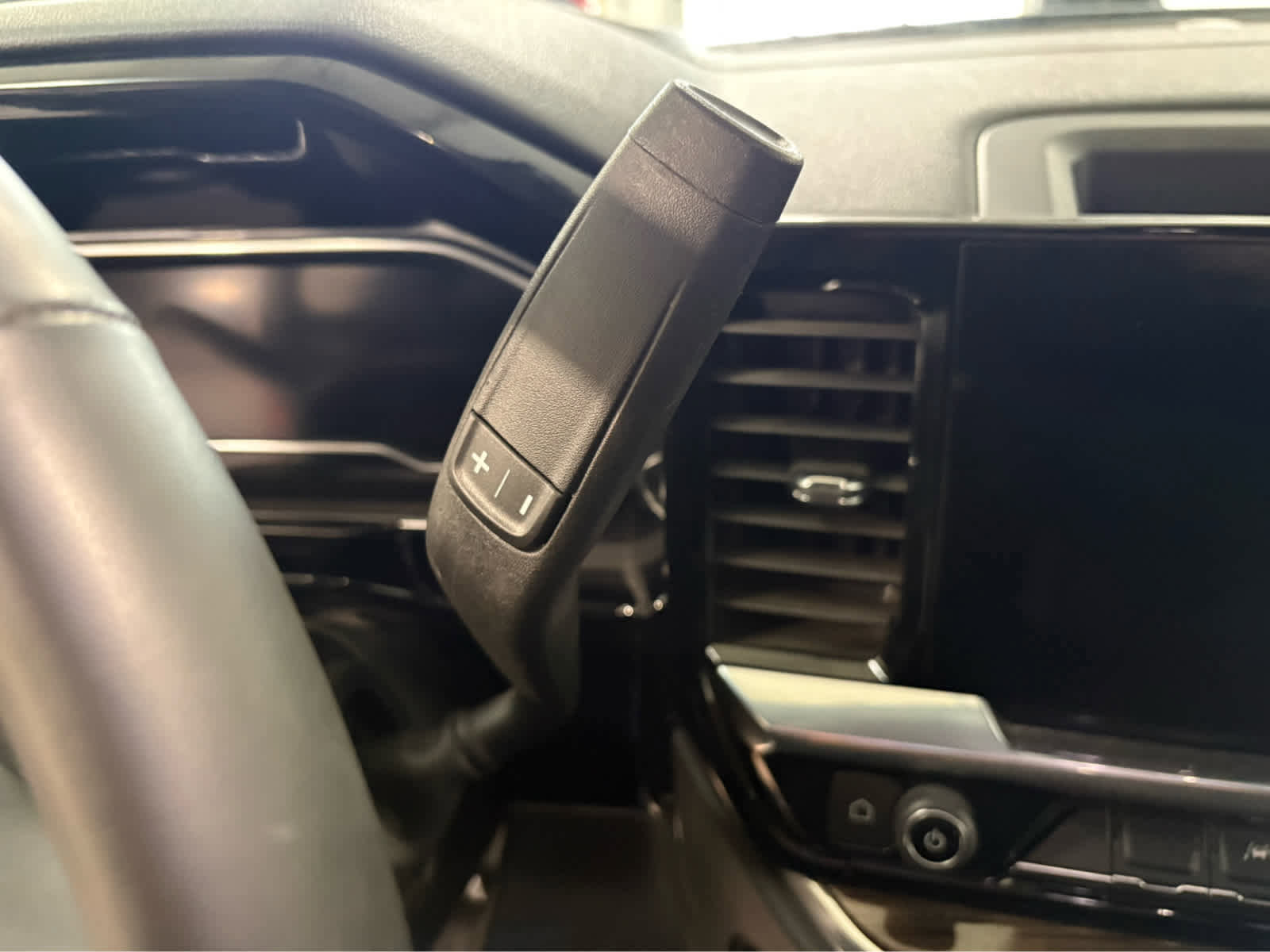 Certified 2025 Chevrolet Silverado 1500 LT w/ Protection Package image 27