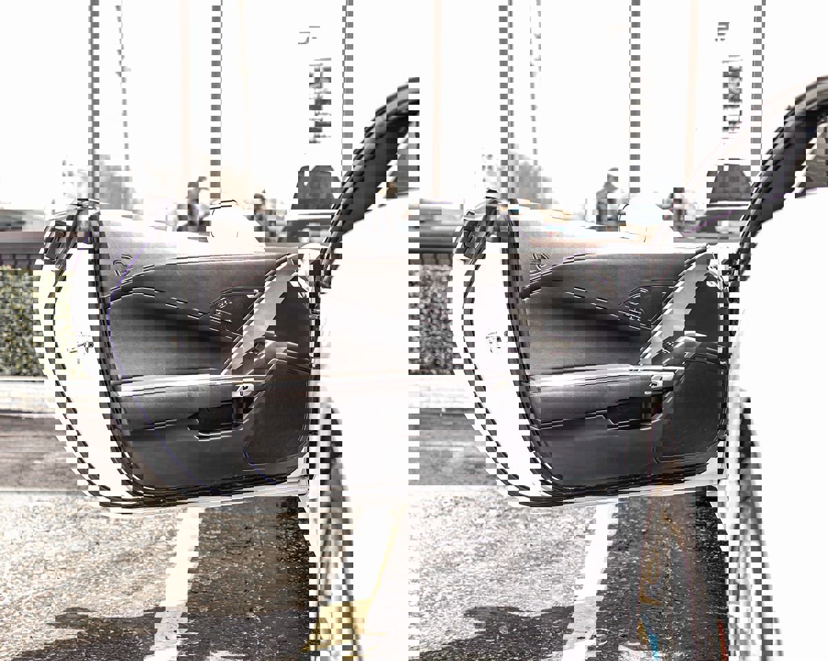 Used 2019 Chevrolet Corvette Stingray Coupe w/ 2LT Preferred Equipment Group image 31