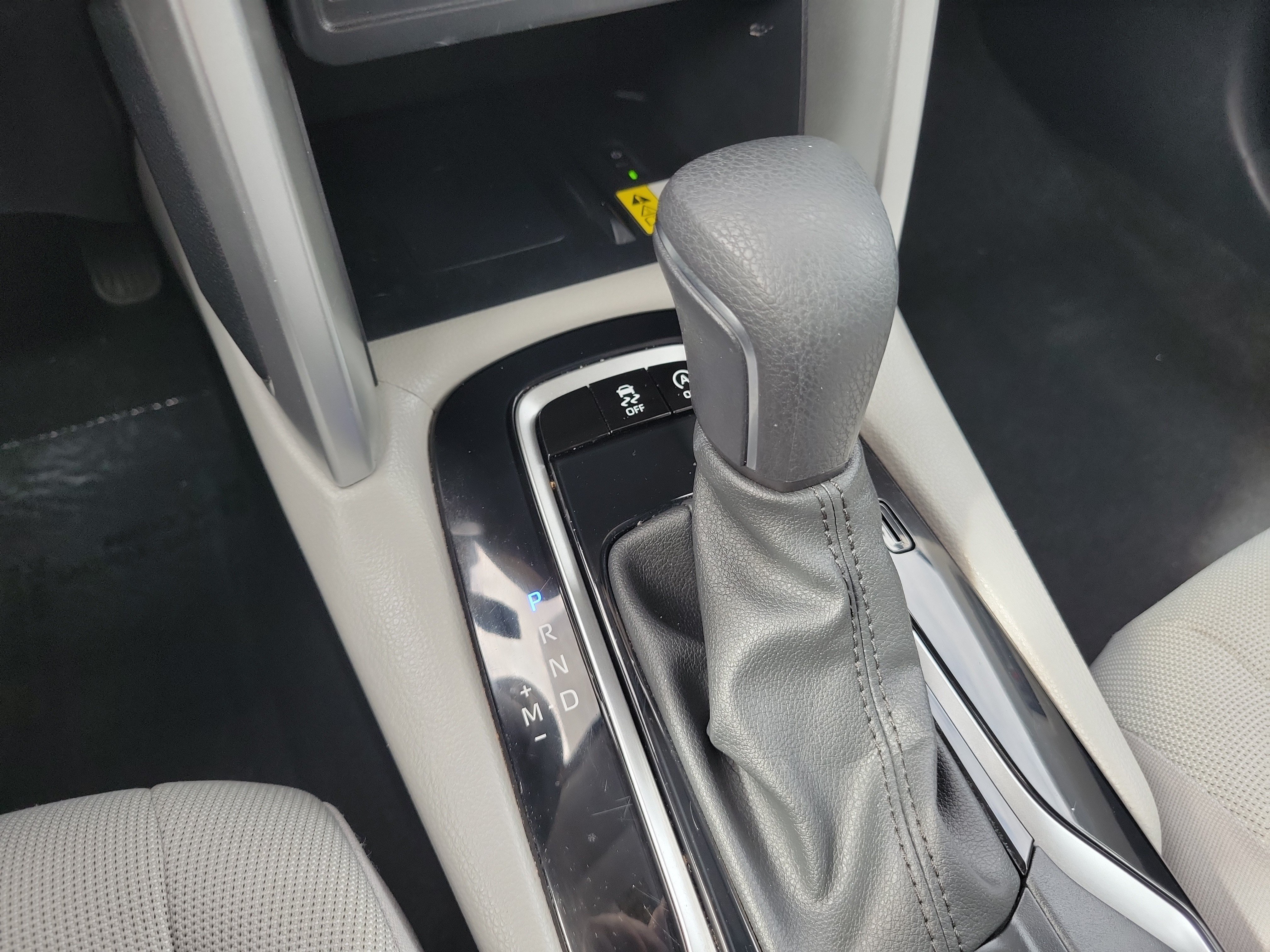 Certified 2023 Toyota Corolla Cross LE FWD image 27
