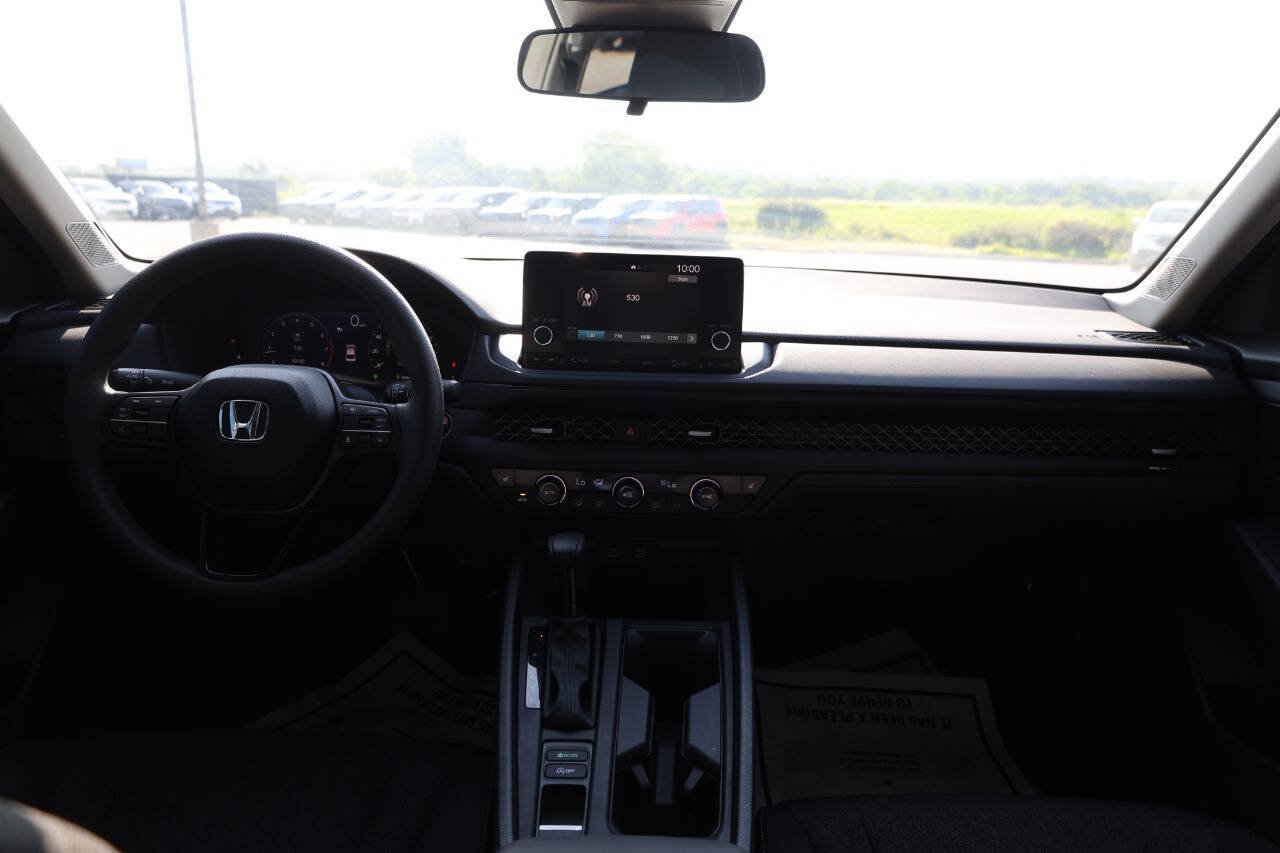 Used 2024 Honda Accord EX image 14