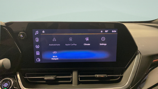 Used 2024 Chevrolet Trax RS w/ Sunroof Package FWD image 18