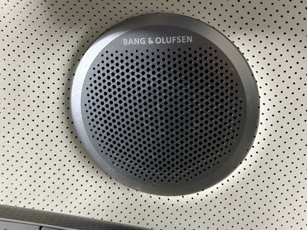 Used 2024 Genesis GV60 Advanced image 20