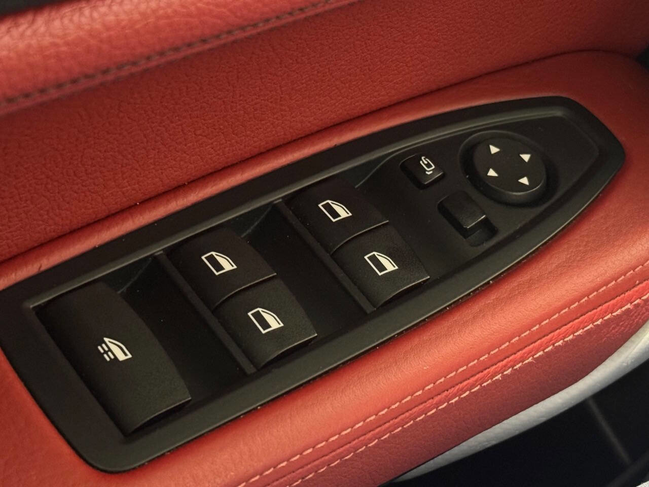 Used 2016 BMW 228i xDrive Convertible image 24