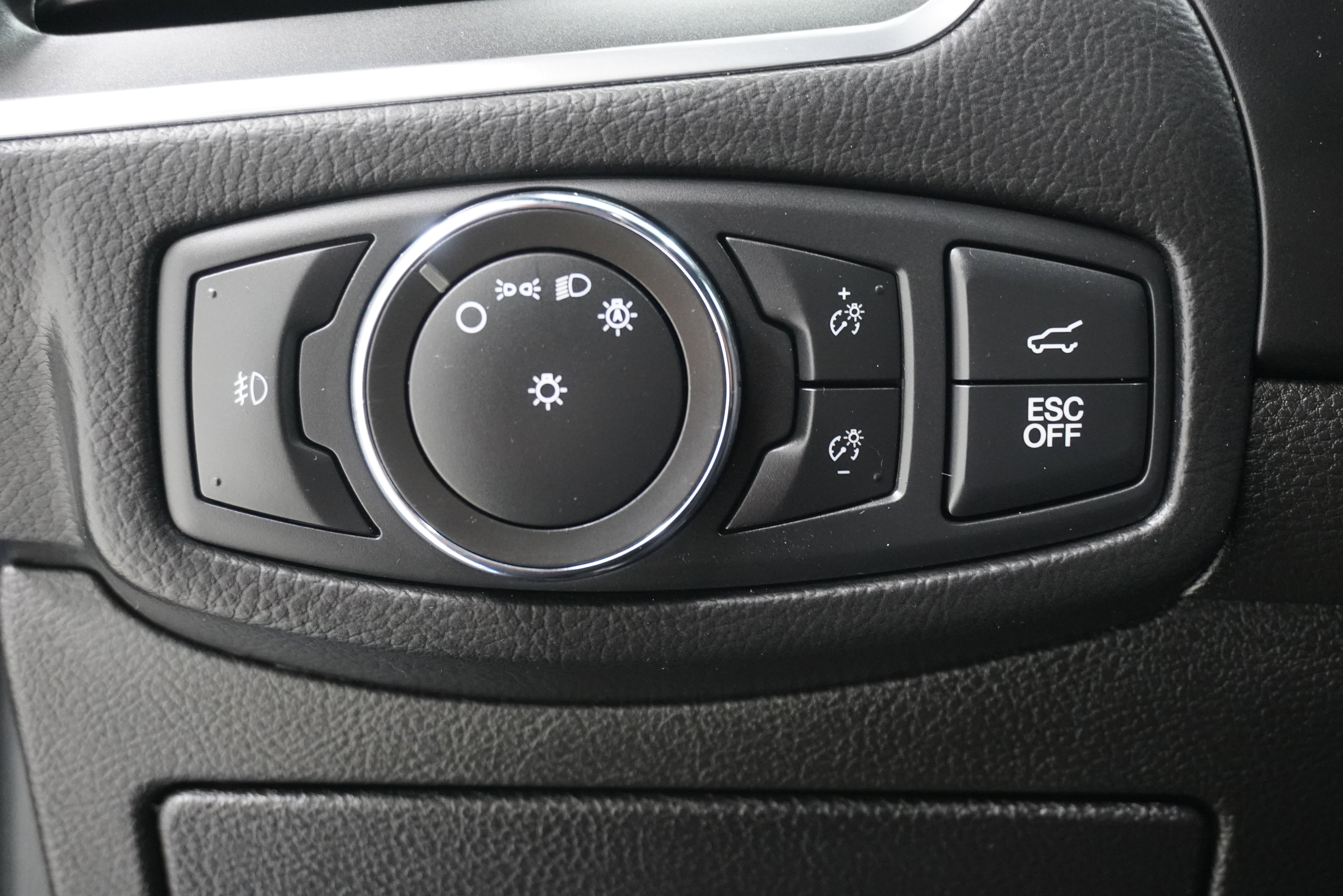 Used 2021 Ford Edge ST w/ Equipment Group 401A image 28