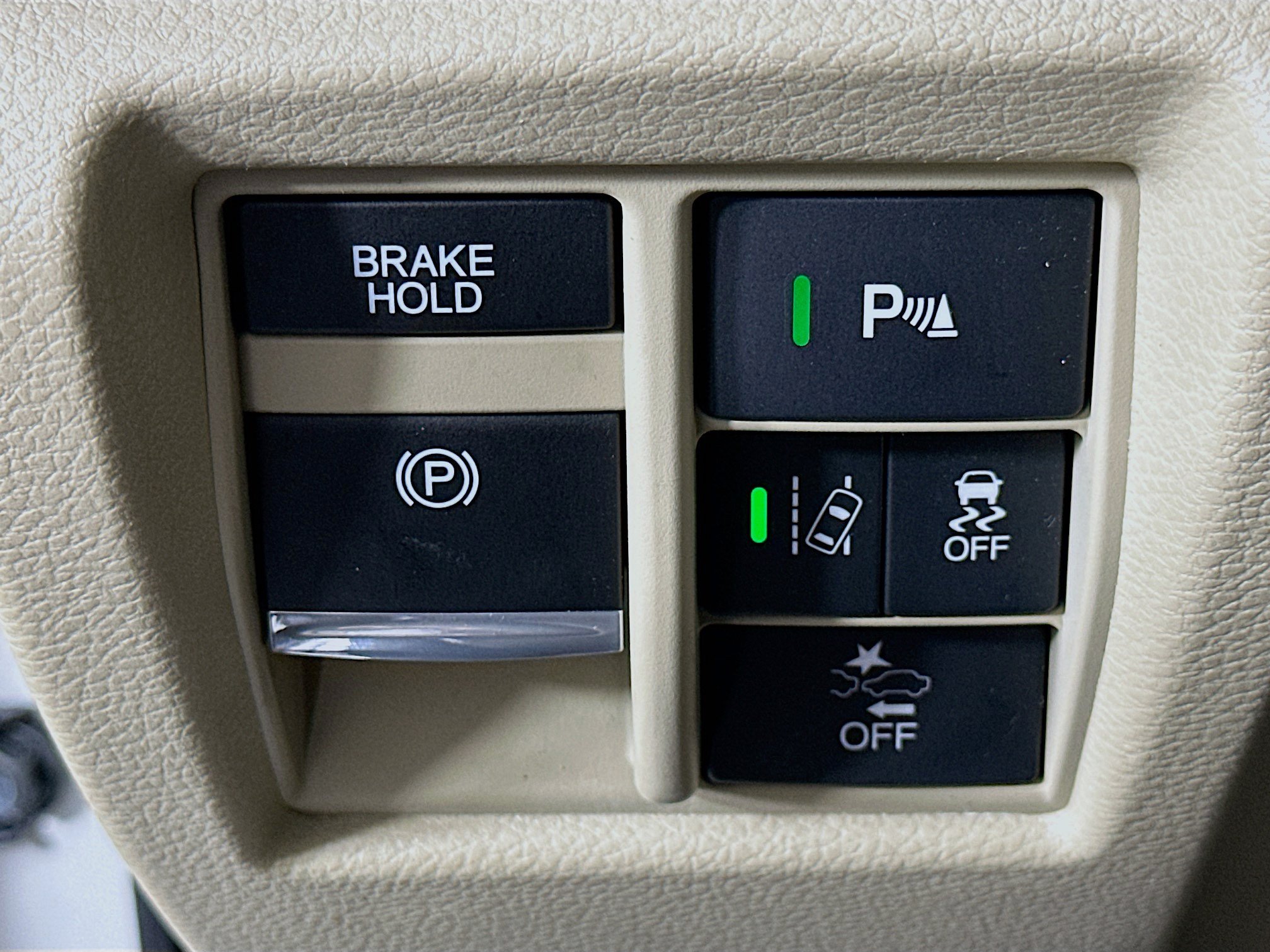 Used 2019 Acura MDX w/ Technology Package AWD/4WD image 17