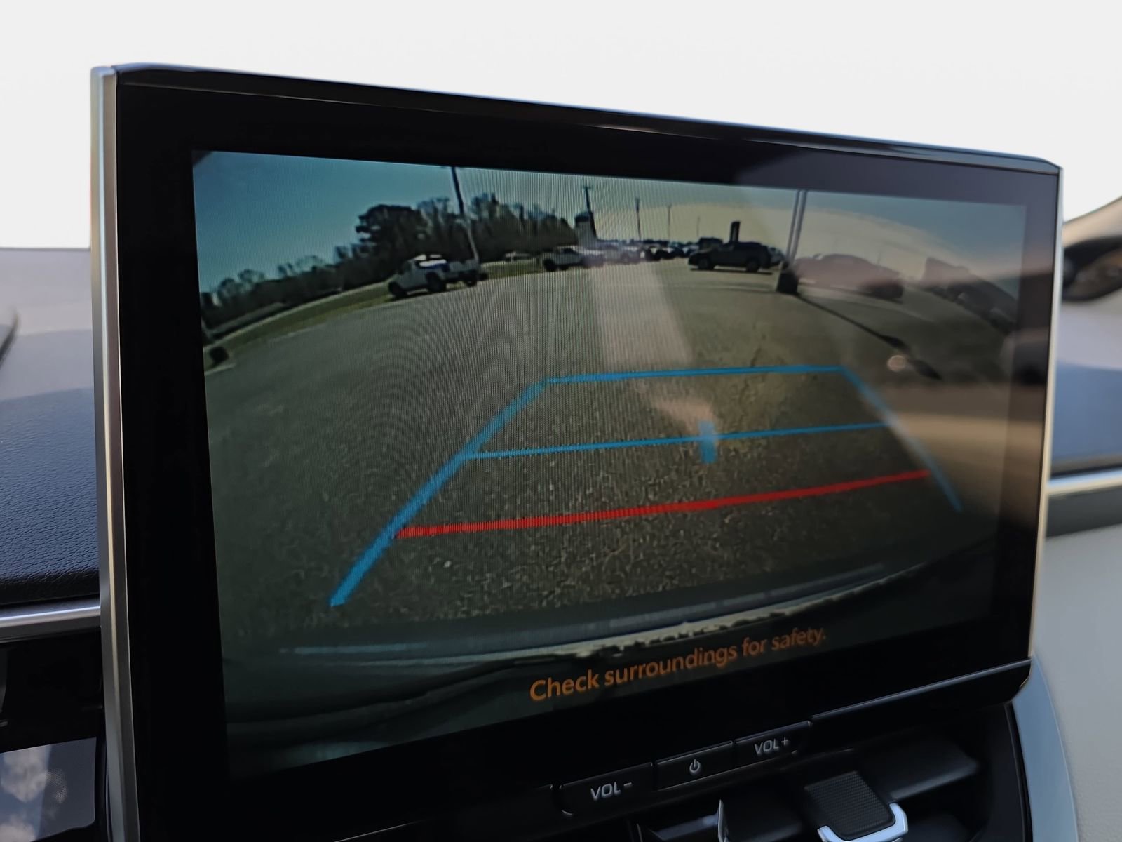 Used 2025 Toyota Corolla XLE image 19