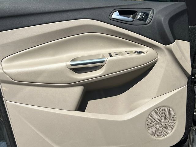 Used 2016 Ford Escape Titanium image 13