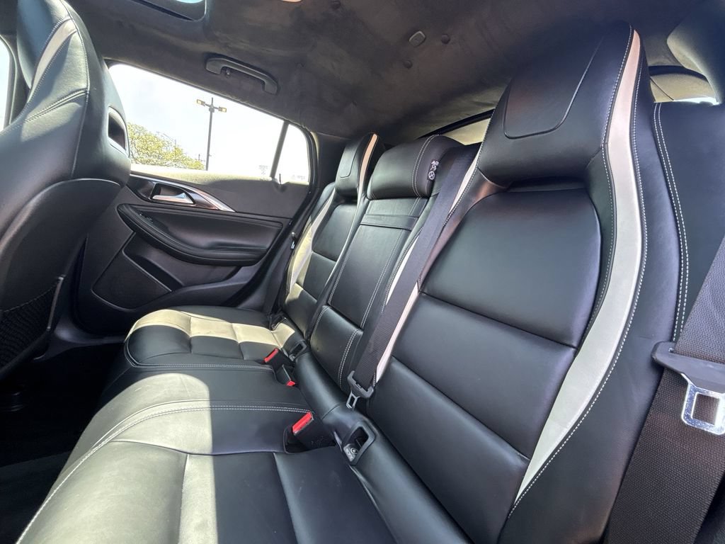 Certified 2018 INFINITI QX30 Sport w/ Sport Leather Package FWD image 25