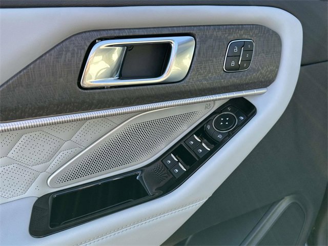 New 2026 Ford Explorer Platinum w/ LUX Leather Package image 18