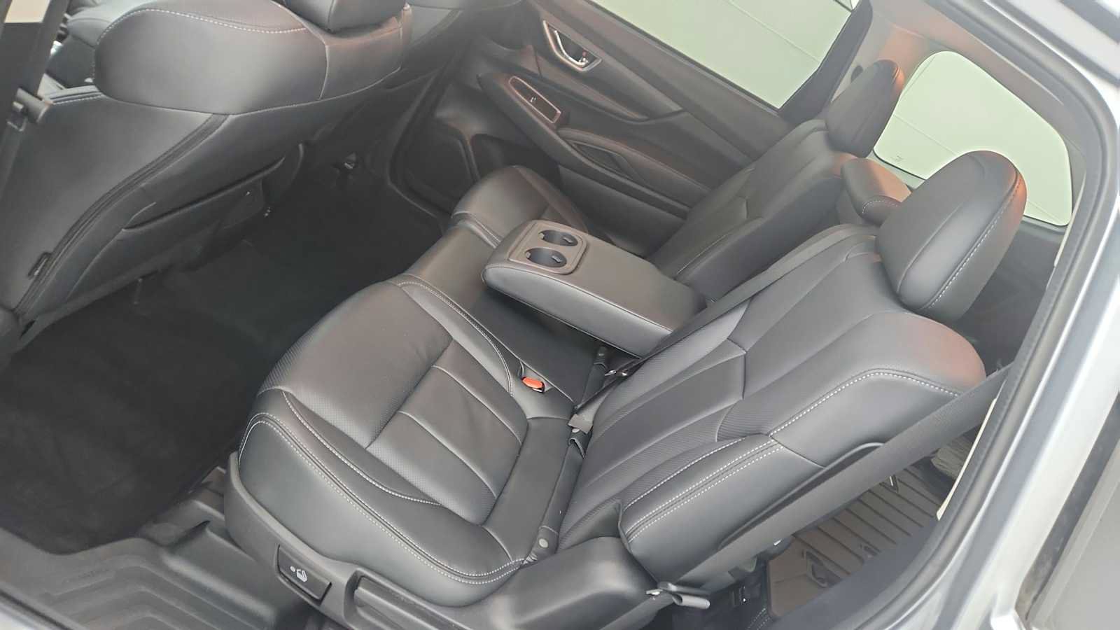 Used 2023 Subaru Ascent Limited AWD/4WD image 18