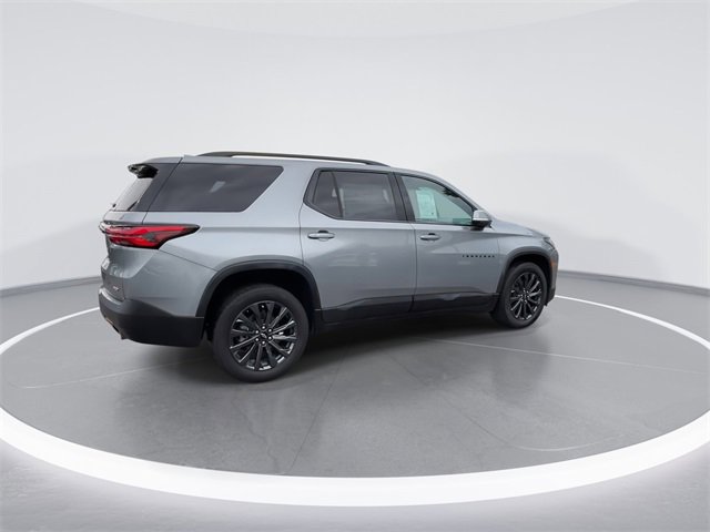 Used 2023 Chevrolet Traverse RS image 8