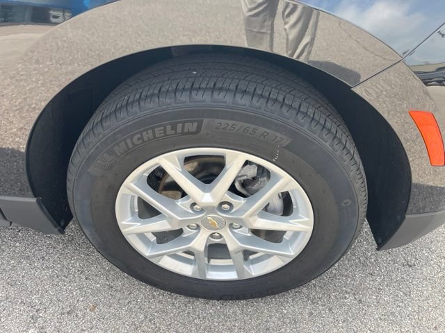 Used 2024 Chevrolet Equinox LT w/ LPO, Floor Liner Package FWD image 29