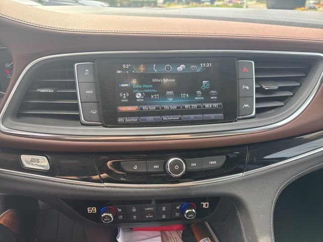 Used 2018 Buick Enclave Avenir w/ Avenir Technology Package image 11