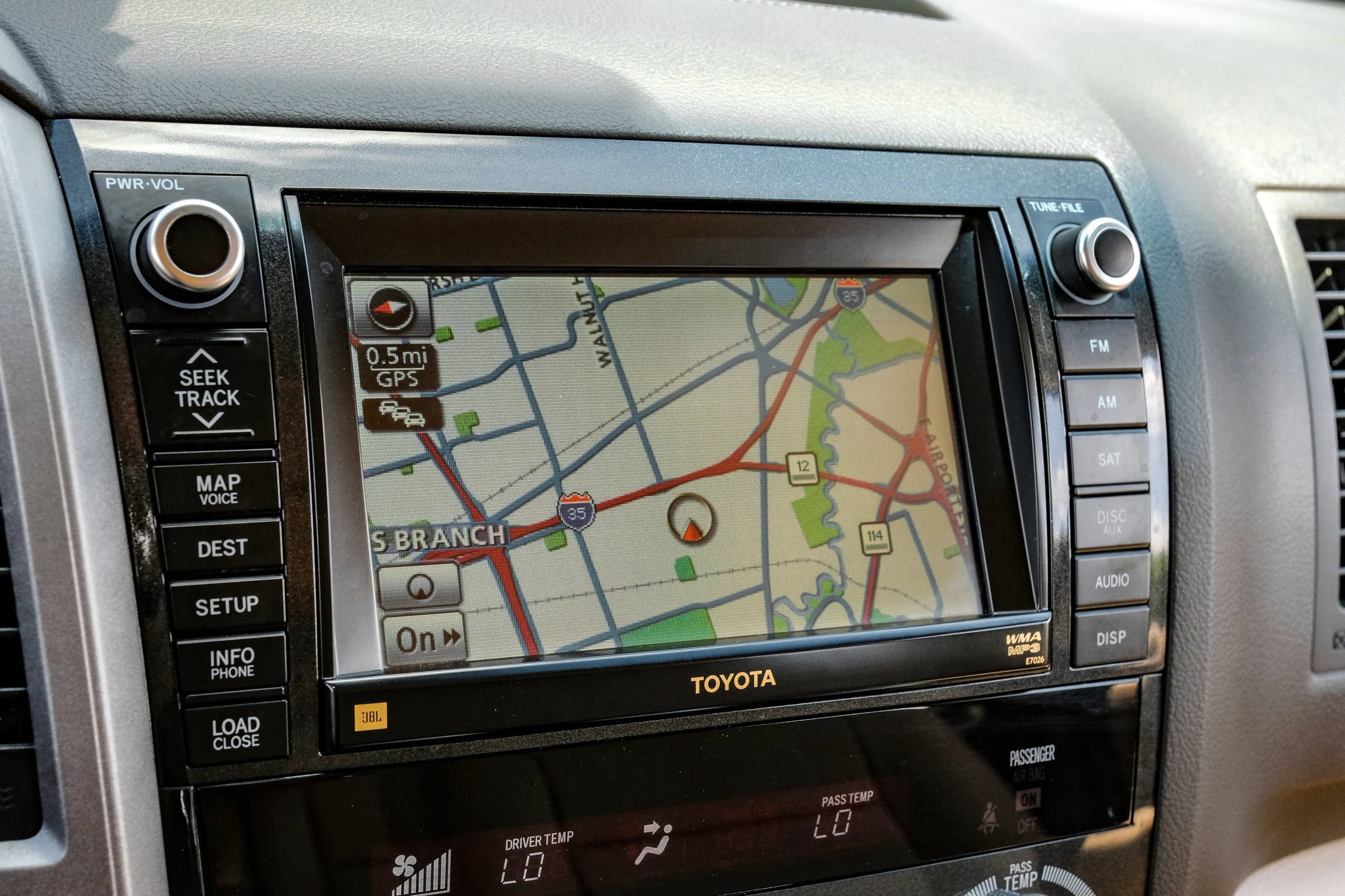 Used 2011 Toyota Sequoia Limited RWD image 18