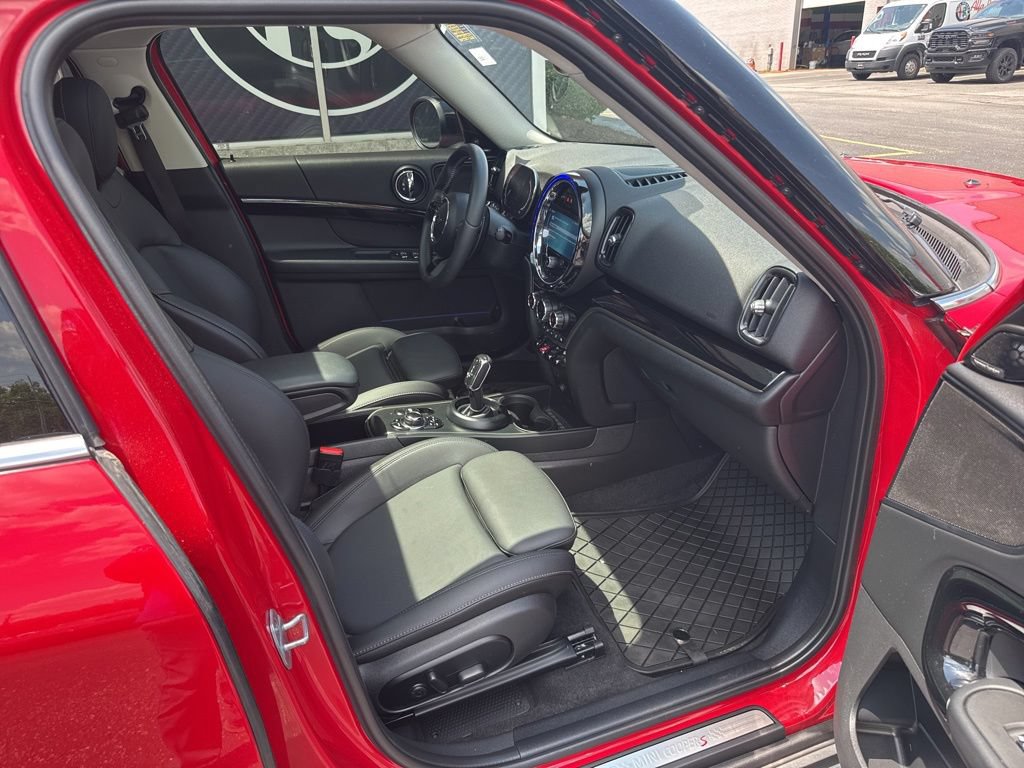 Used 2024 MINI Cooper Countryman S w/ Premium Package FWD image 63