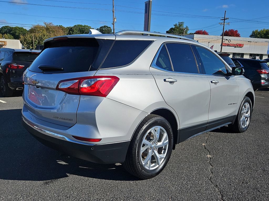 Used 2021 Chevrolet Equinox Premier AWD/4WD image 12