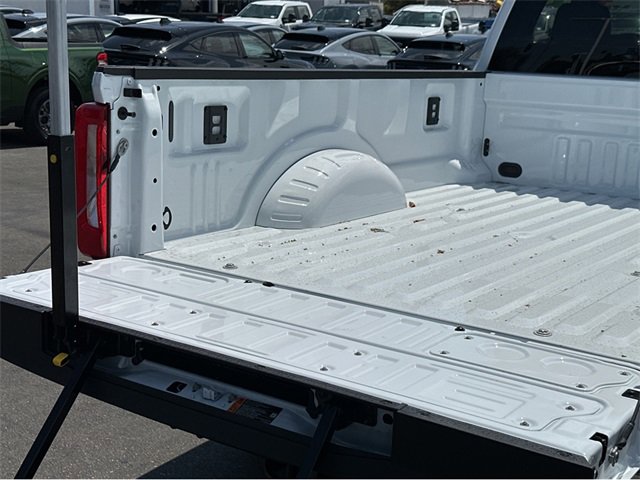 New 2025 Ford F250 XLT image 13