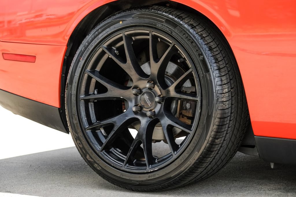 Used 2016 Dodge Challenger R/T w/ Blacktop Package RWD image 49