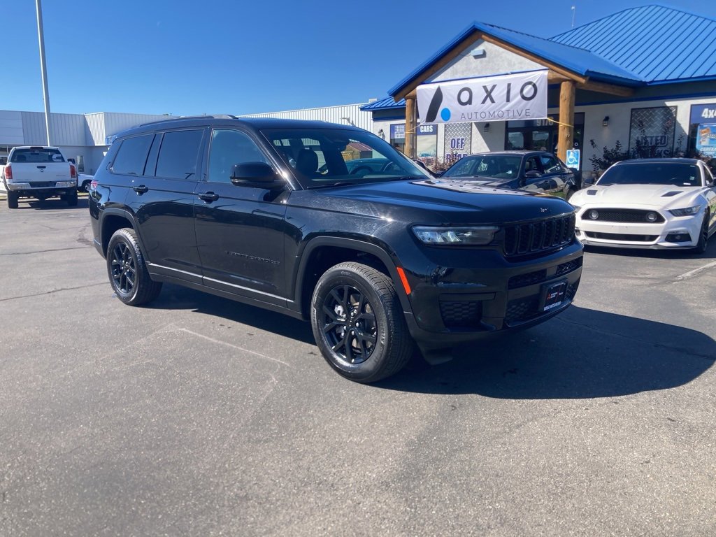 Used 2024 Jeep Grand Cherokee L Laredo