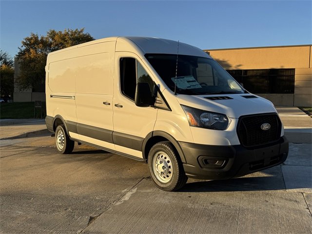 New 2026 Ford Transit 250 Low Roof AWD w/ Load Area Protection Package image 2