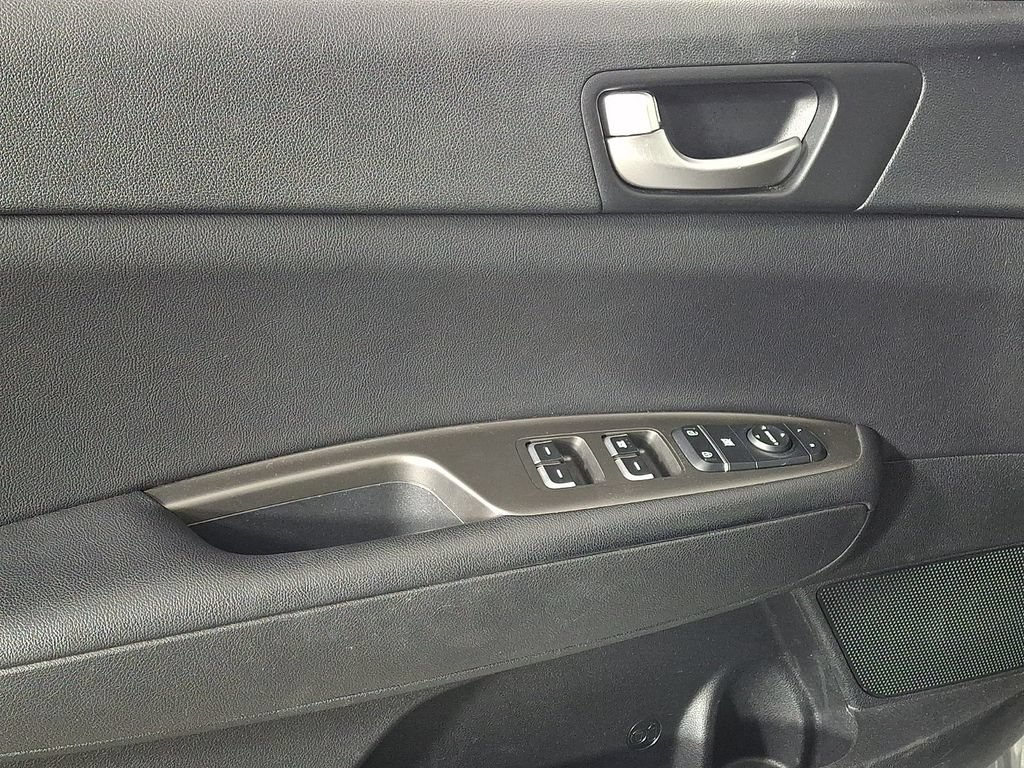 Used 2020 Kia Optima LX FWD image 14