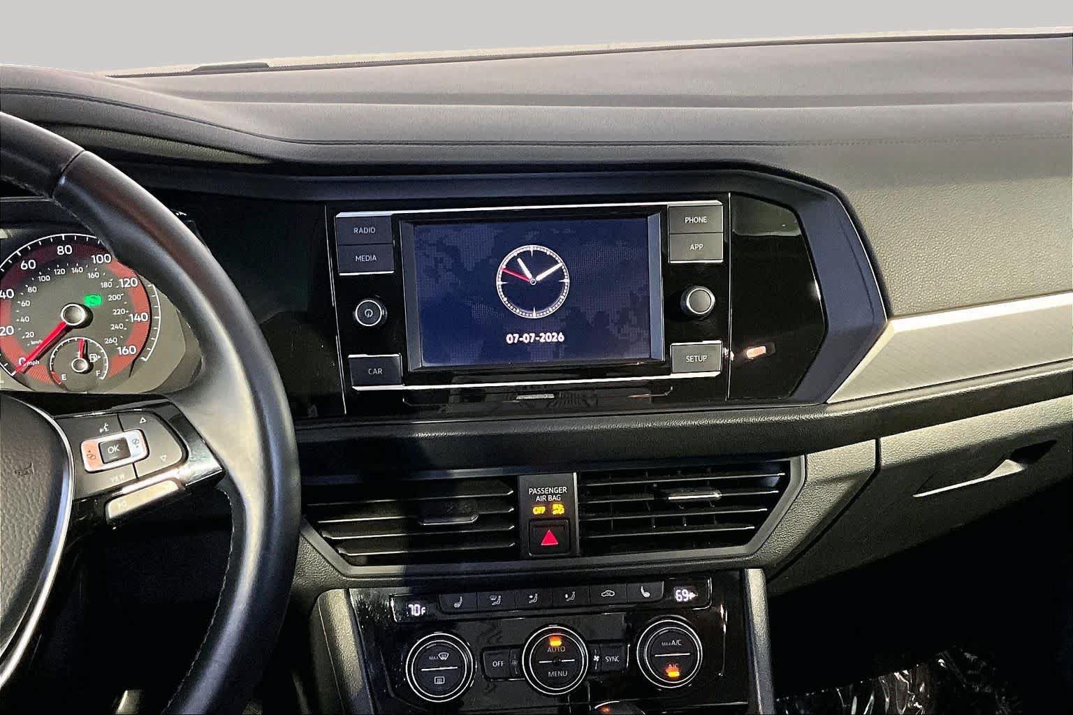 Used 2019 Volkswagen Jetta SE FWD image 7