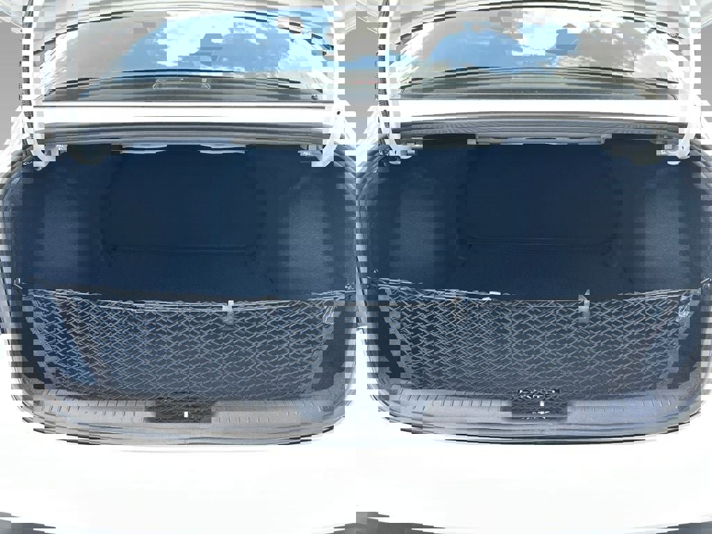 New 2025 Hyundai Elantra SEL image 24