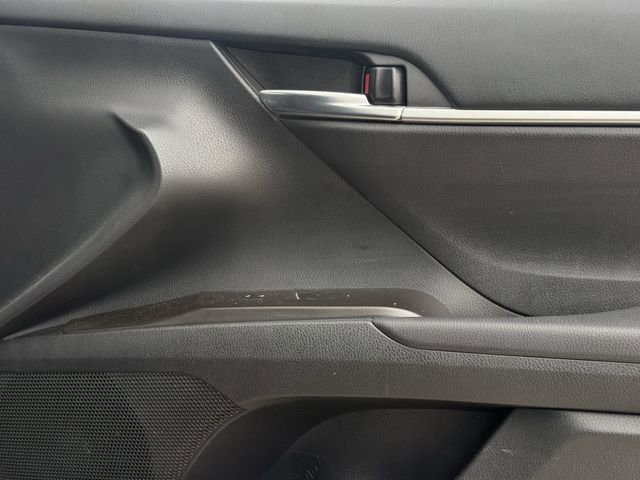 Used 2022 Toyota Camry SE FWD image 25