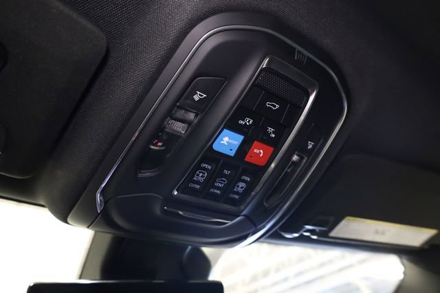 Used 2024 Jeep Grand Cherokee L Limited w/ Luxury Tech Group II image 26