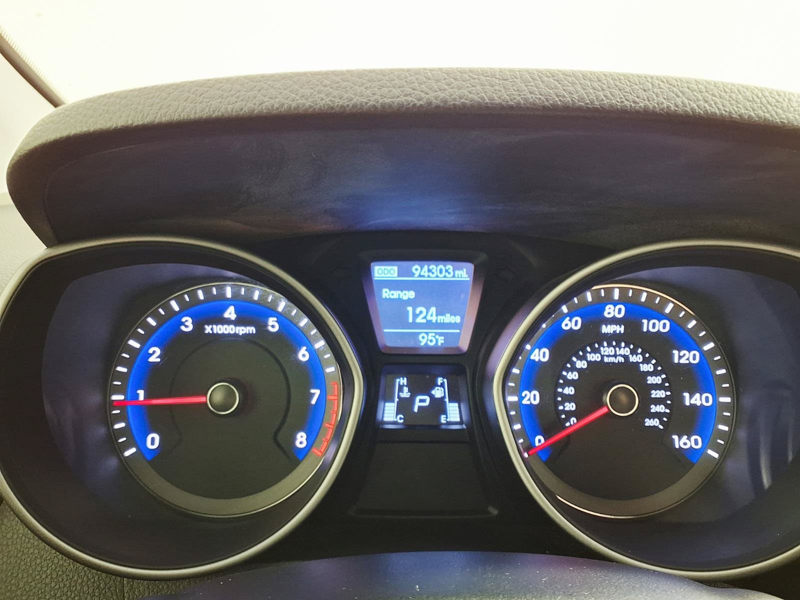 Used 2016 Hyundai Elantra GT FWD image 25