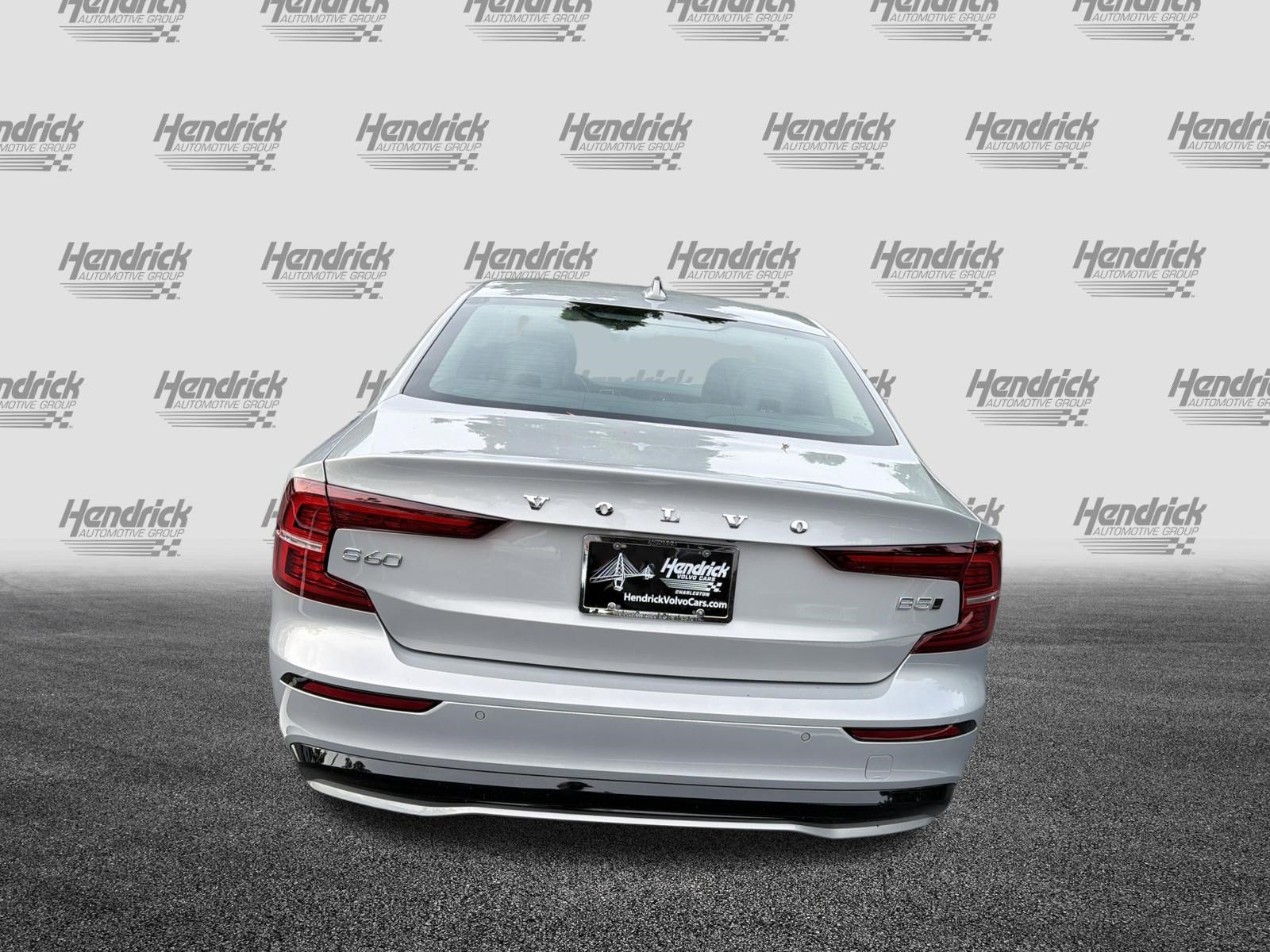 Certified 2024 Volvo S60 B5 Core AWD/4WD image 9