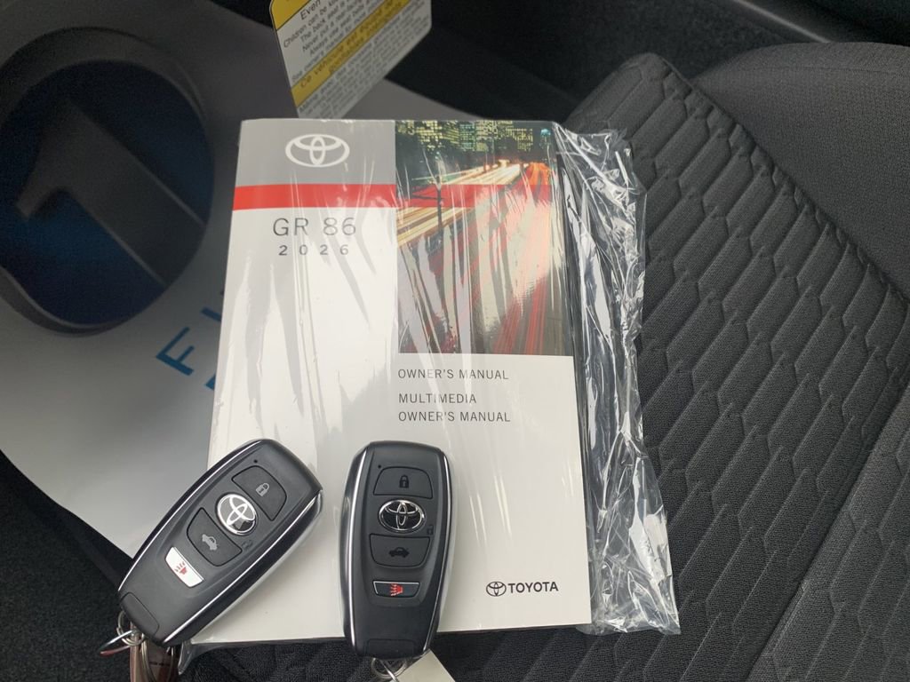 New 2026 Toyota GR86 Base image 9