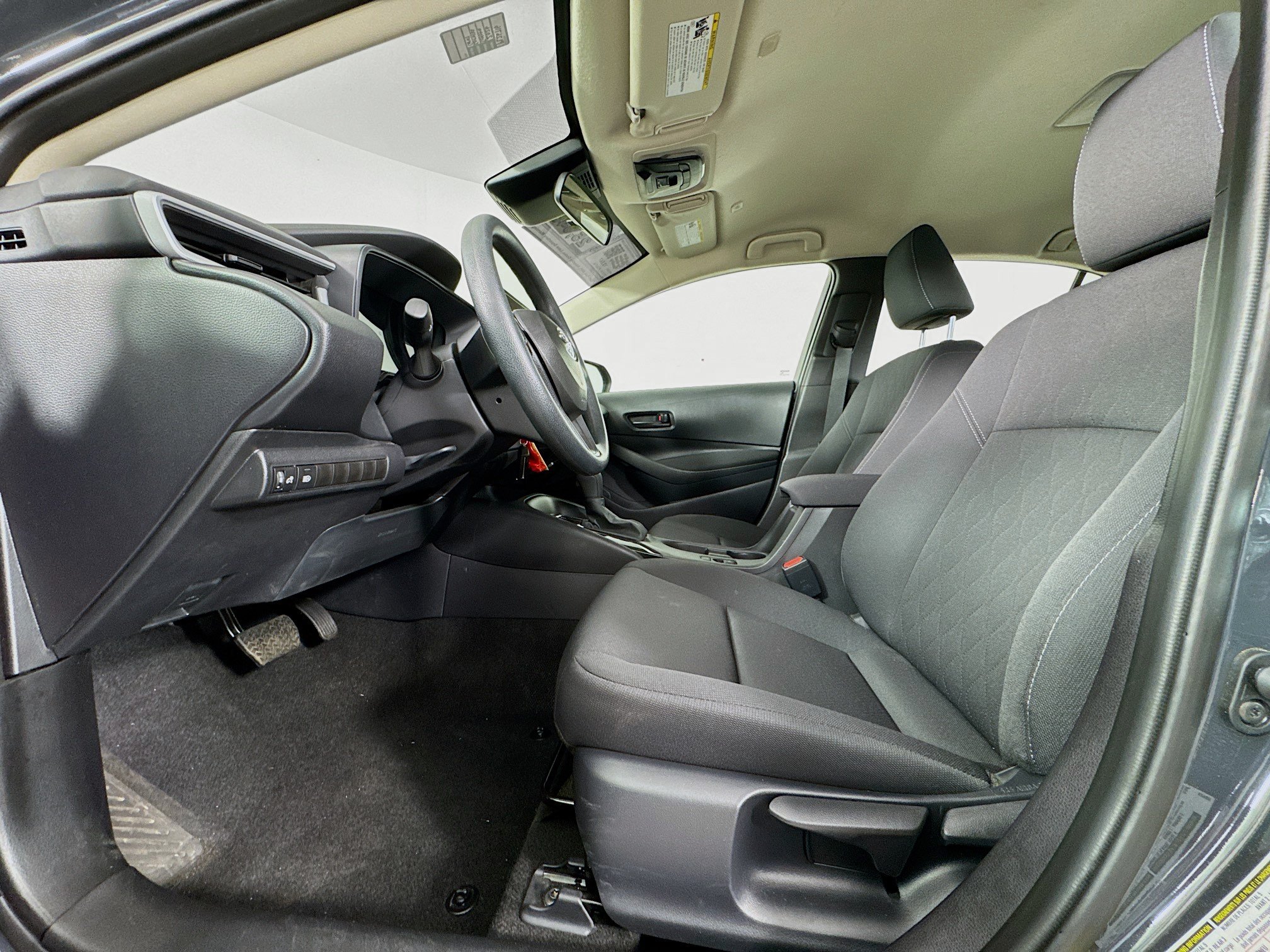 Certified 2026 Toyota Corolla LE FWD image 20
