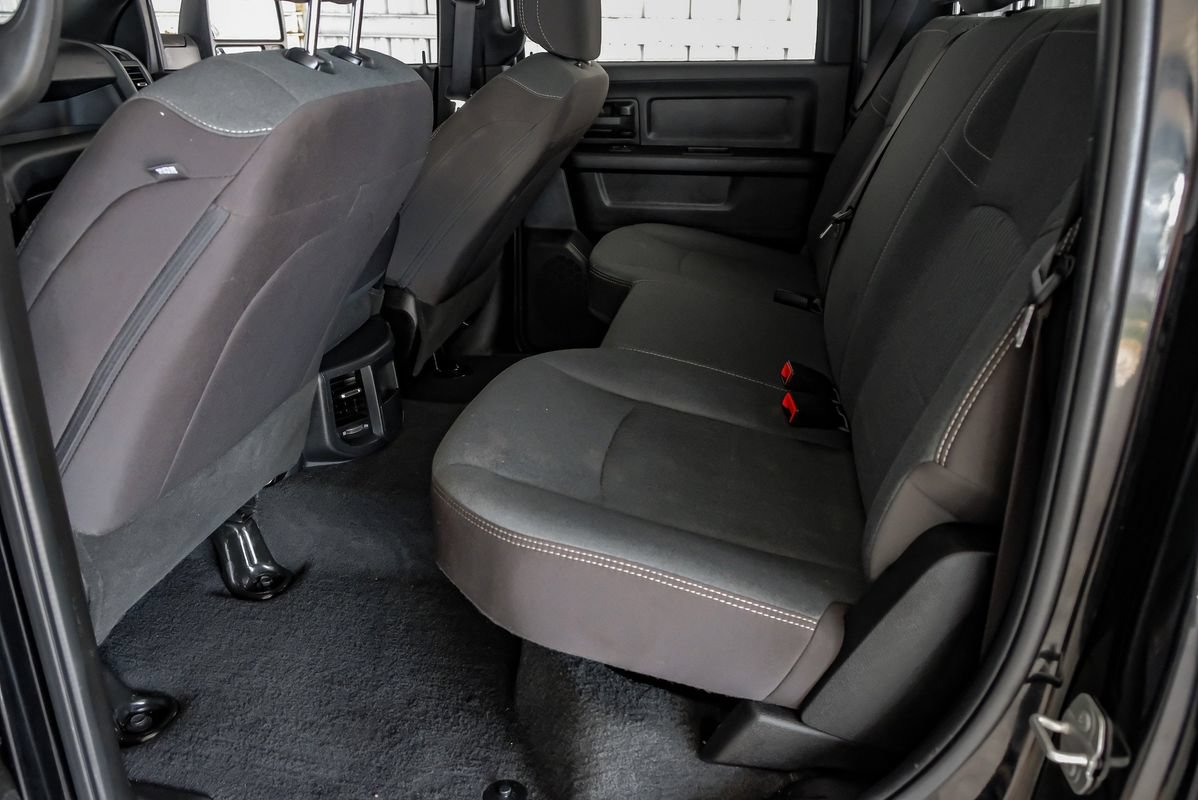 Used 2024 RAM 2500 Tradesman w/ Chrome Appearance Group AWD/4WD image 36