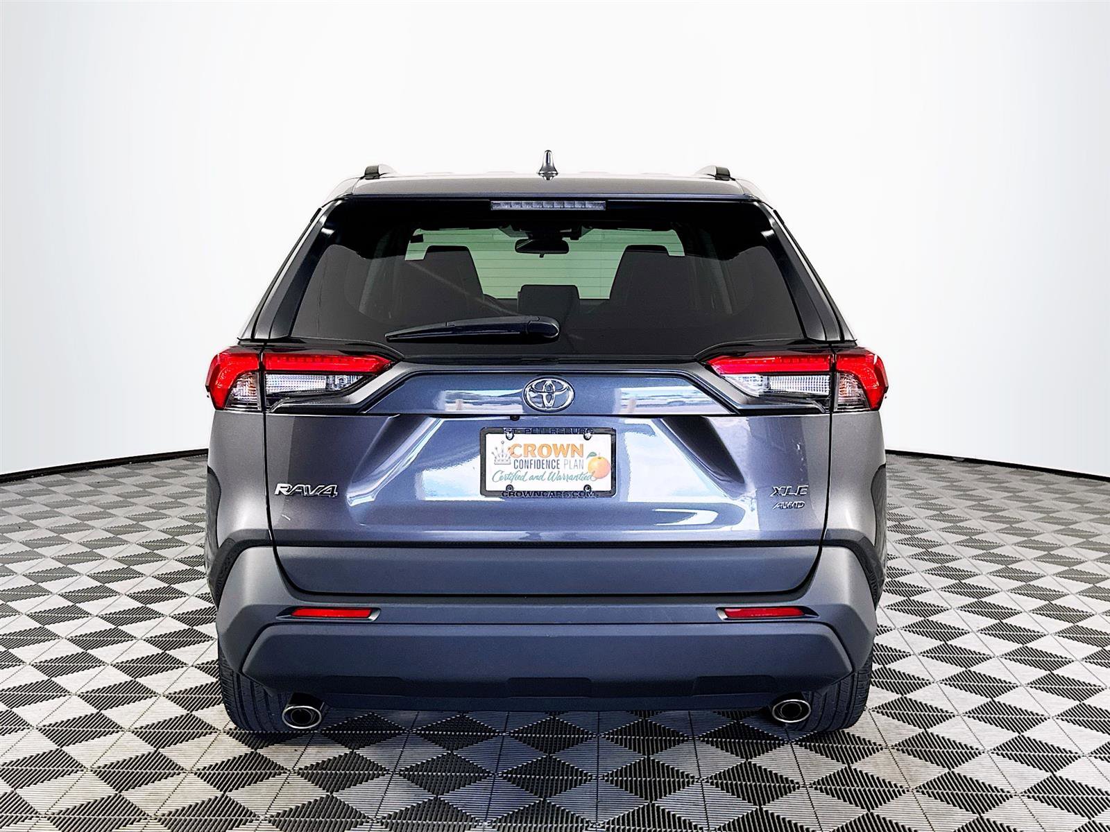 Used 2024 Toyota RAV4 XLE Premium image 7