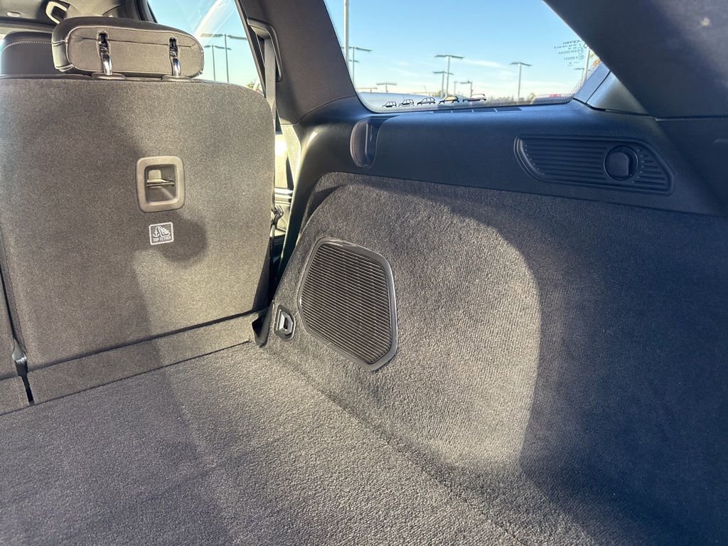 Used 2022 Jeep Grand Cherokee Overland image 8