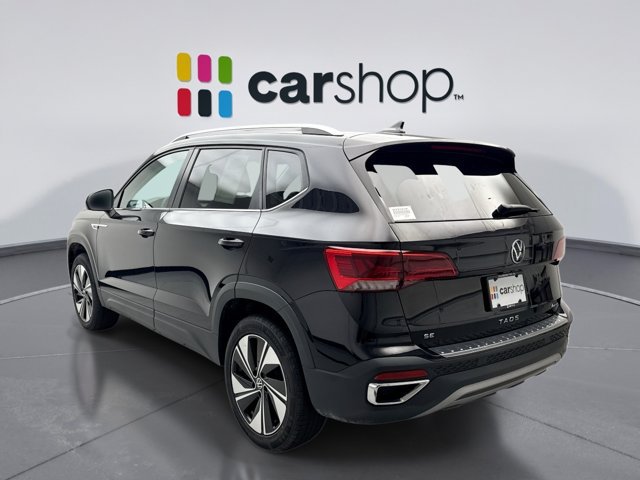 Used 2024 Volkswagen Taos SE AWD/4WD image 3