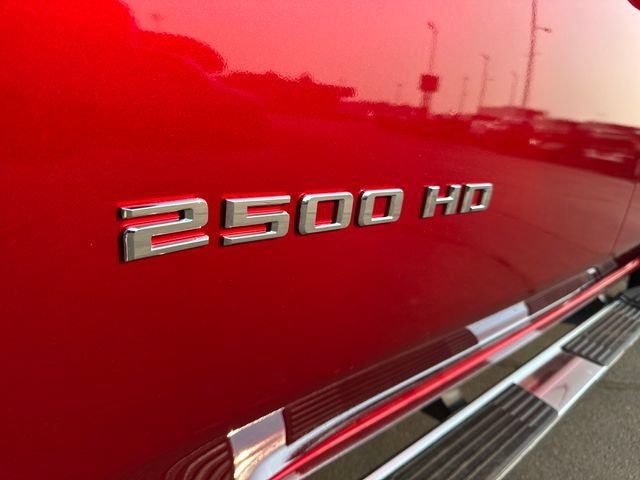 Used 2024 Chevrolet Silverado 2500 LTZ w/ LTZ Convenience Package AWD/4WD image 32
